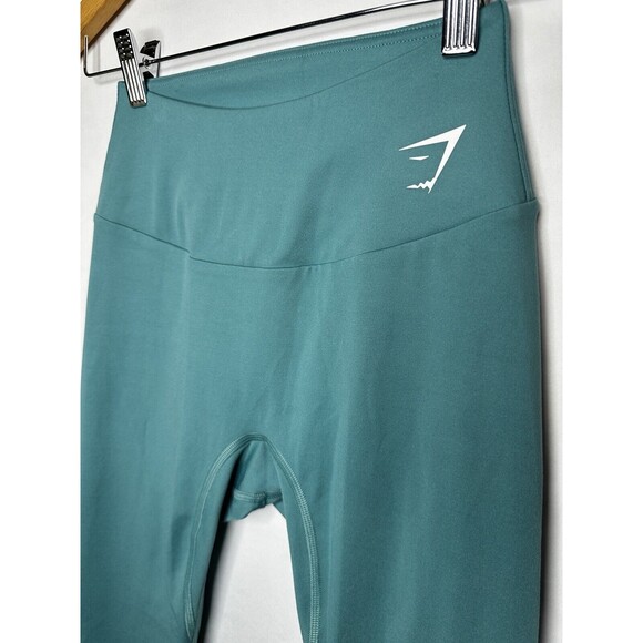Gymshark Women's Size Small Training‎ Cropped Leggings Teal Capri - Picture 2 of 5
